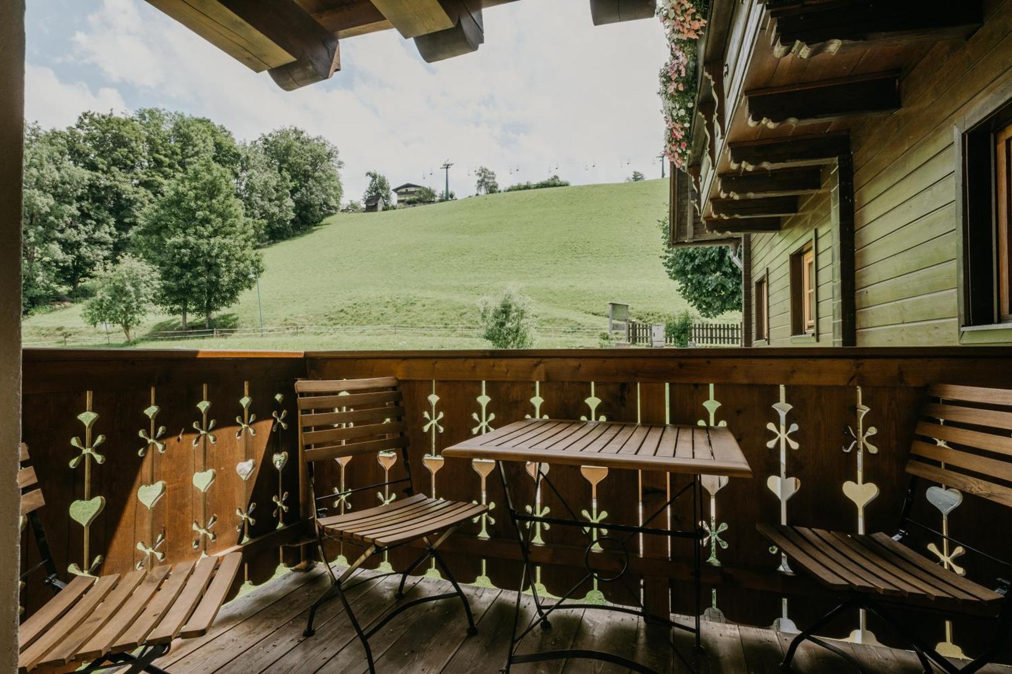 Hoferhof Familien-Abenteuer Hotel Schladming -Dachstein Exterior photo