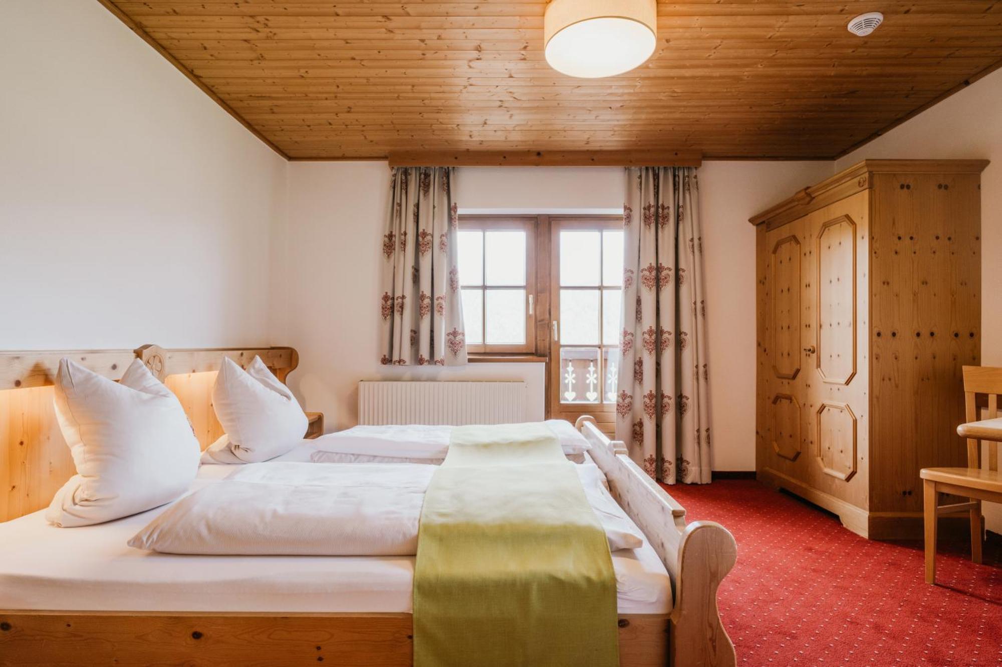 Hoferhof Familien-Abenteuer Hotel Schladming -Dachstein Exterior photo
